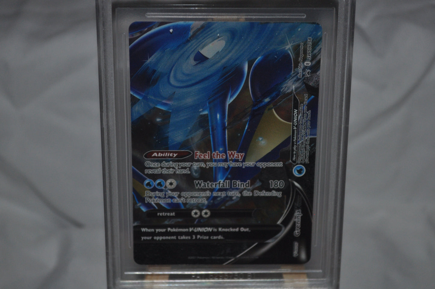 2019-2022 Sword & Shield Black Star Promos, Greninja V-Union #SWSH158