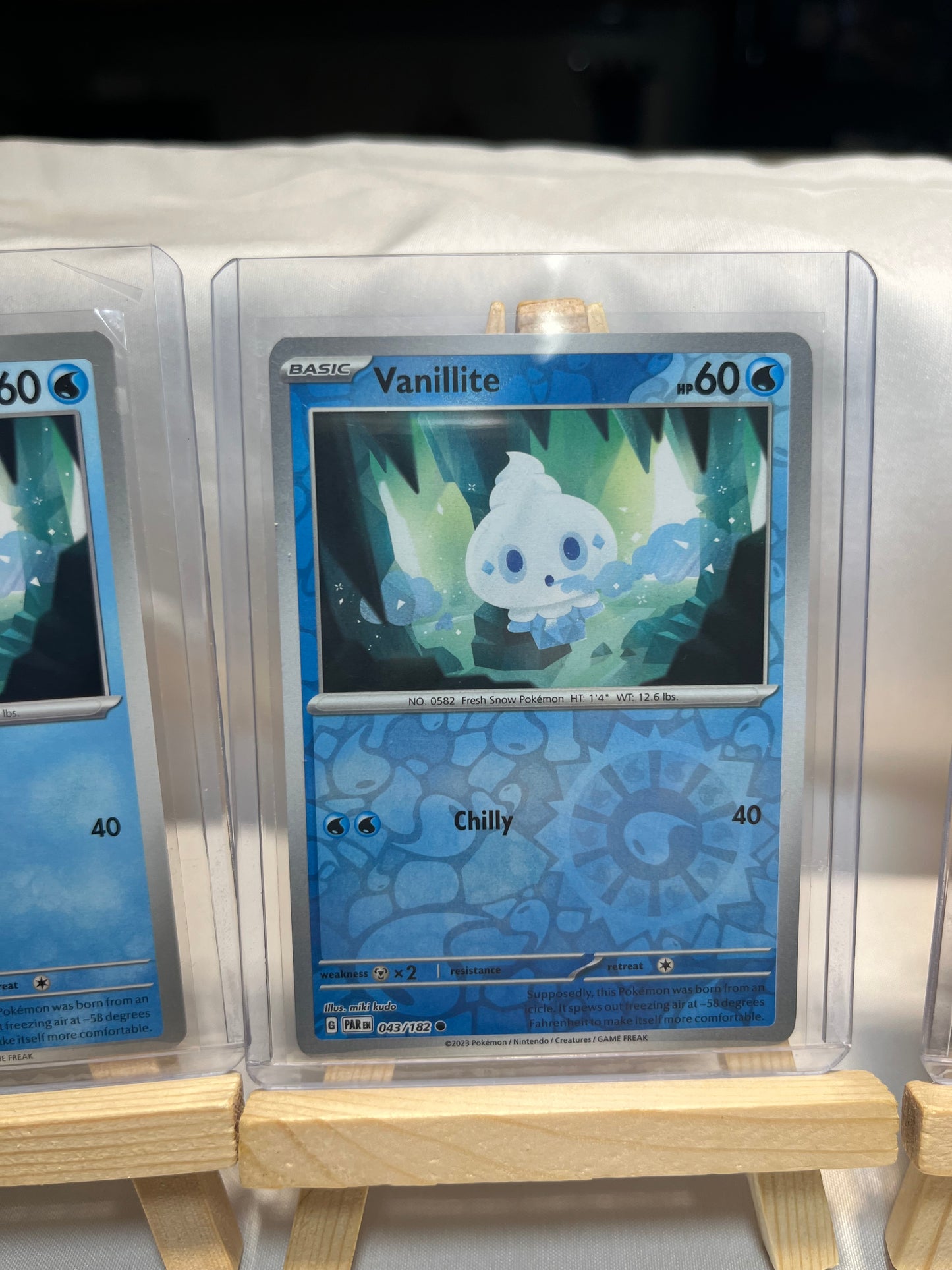 2023 Pokemon Vanillite Evolution Set