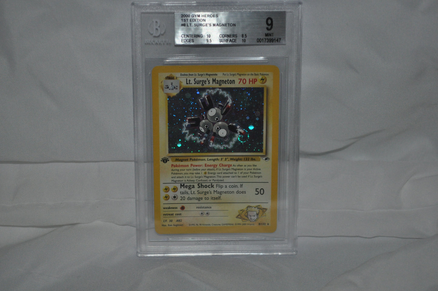 2000 Gym Heros, 1st Edition, LT Surge's Magneton #8
