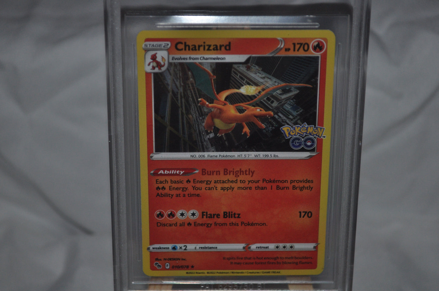2022 Pokemon Go Charizard #10 Holo