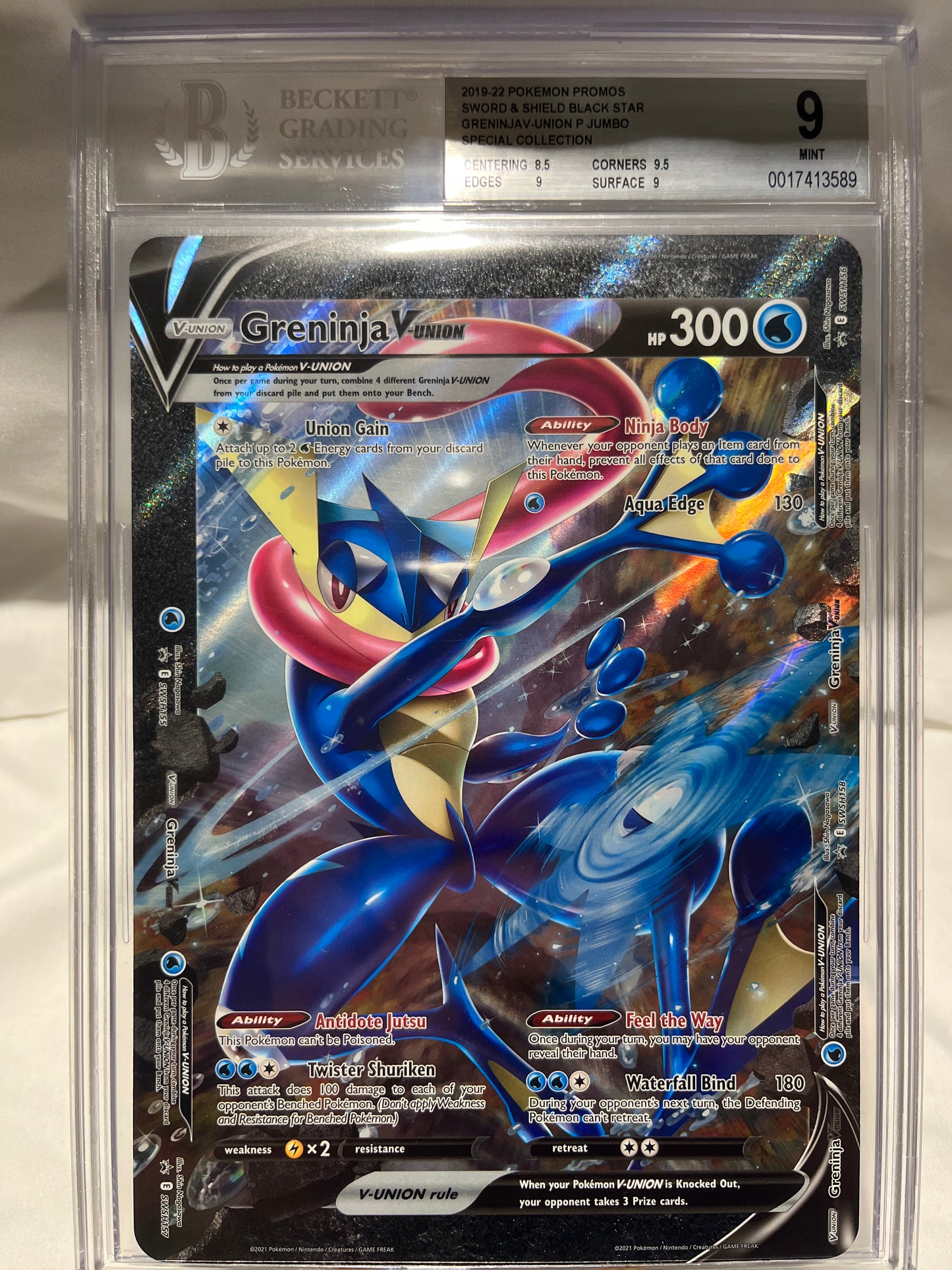 2019-2022 Pokémon Promos Sword & Shield Black Star Greninja V-Union Jumbo
